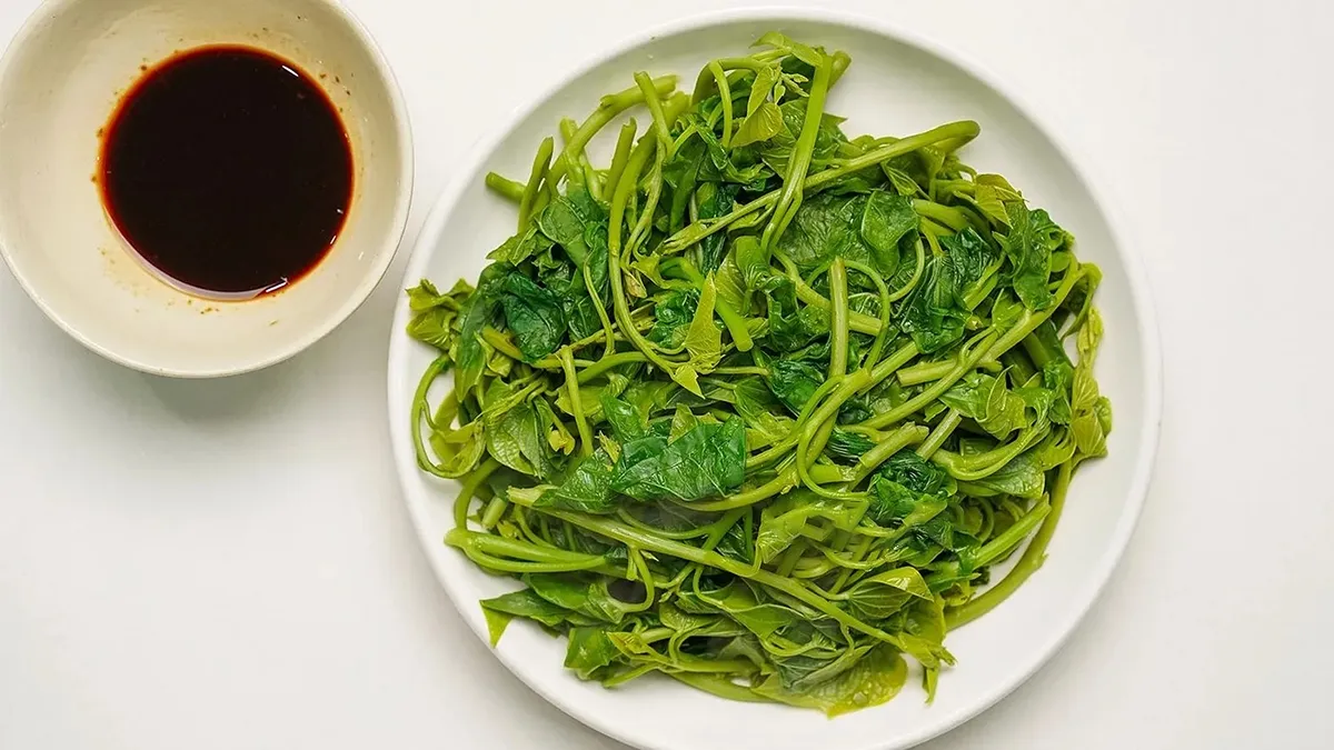 Boiled Sweet Potato Leaves - Final Dish