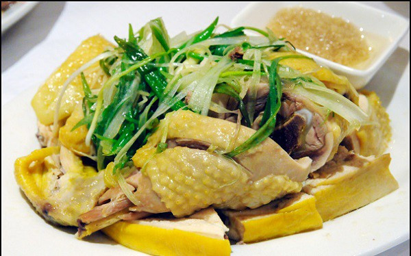 Honey Steamed Chicken with Rich Flavor