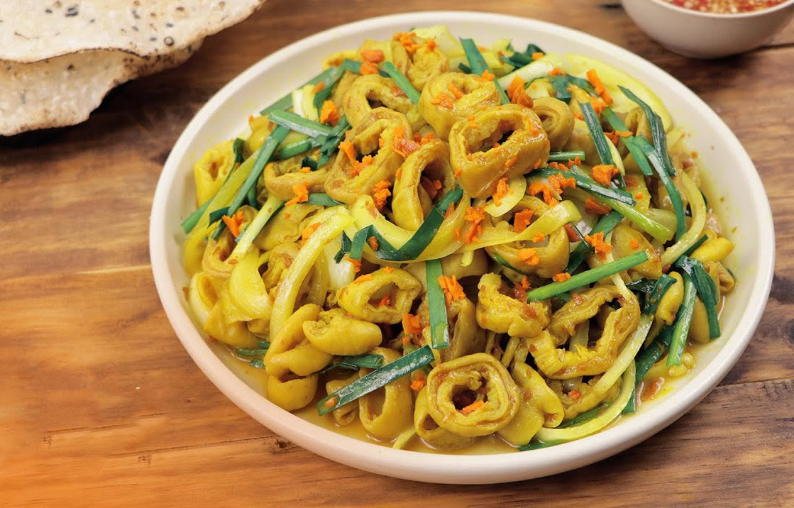 Receta de intestinos de cerdo salteados con cúrcuma 1