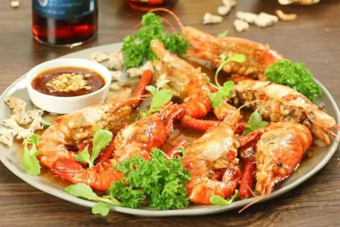 Cách làm tôm chiên bơ tỏi - Món ngon mỗi ngày đổi vị cho cả gia đình