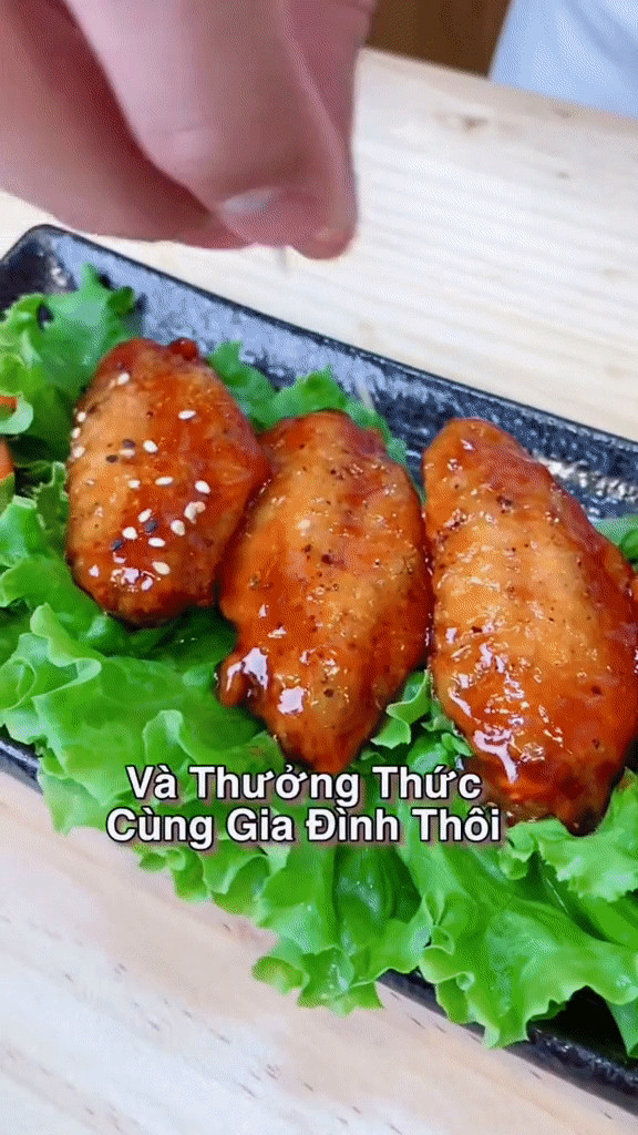 Cánh gà chiên mật ong vàng óng đẹp mắt