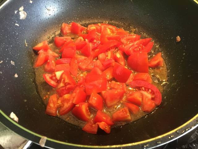 Finished Tomato Stir-Fried Tofu