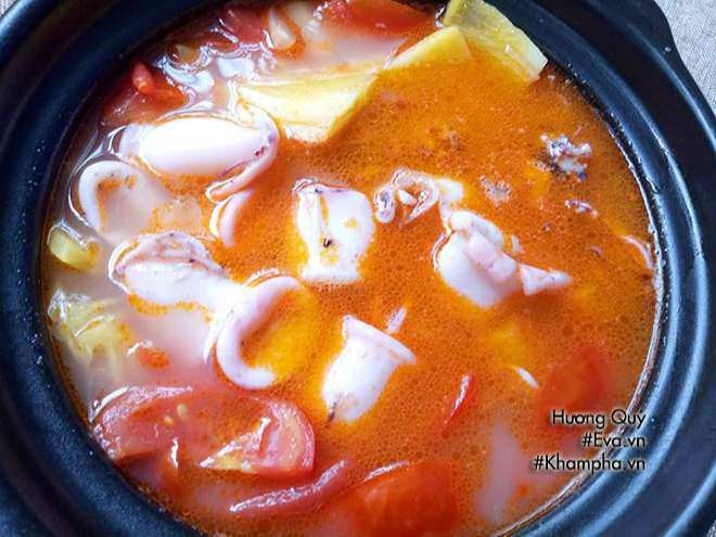 Finishing the sour squid soup