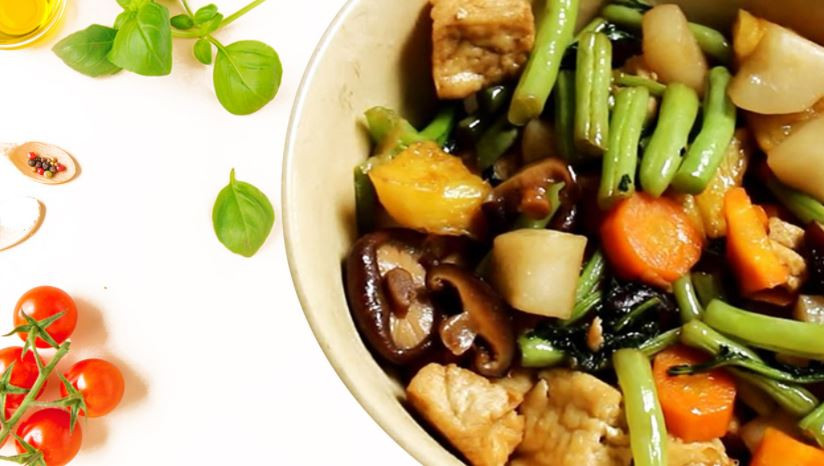 guiso de verduras variadas vegano