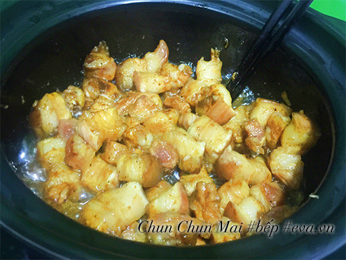 Estofar la carne a fuego lento