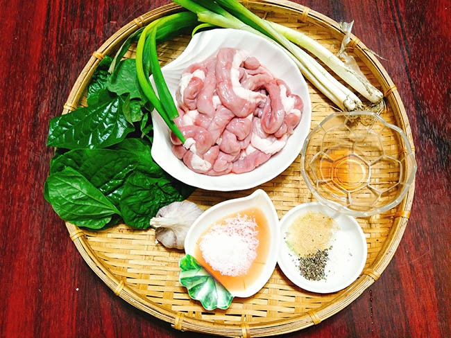 Nguyên liệu chính cho món phèo non xào lá lốt