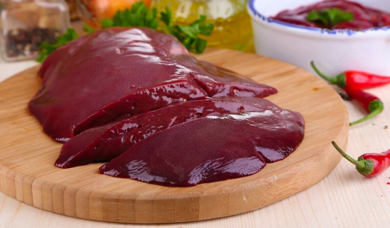 Nguyên liệu cho món gan heo xào giá đỗ