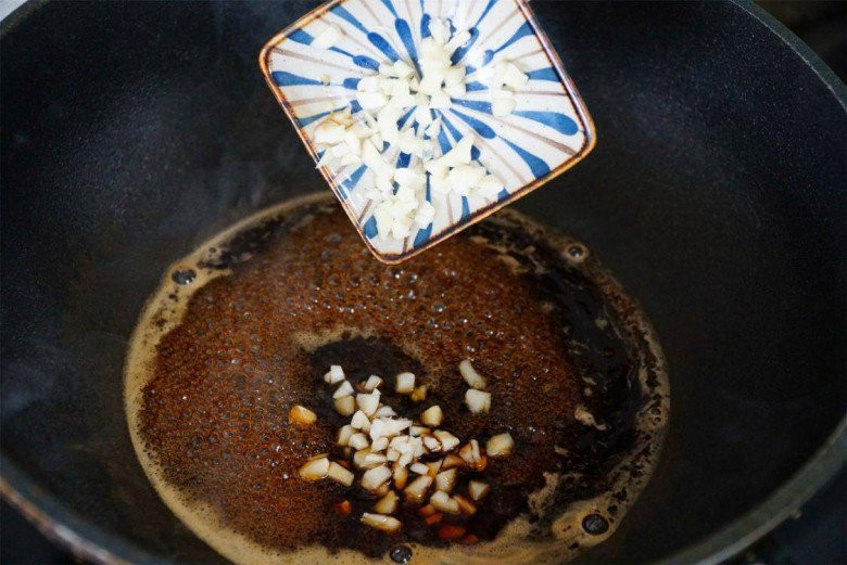 Delicious garlic sauce