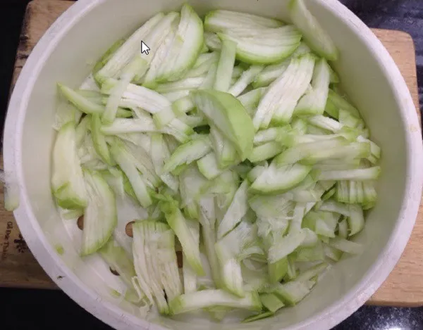 Bầu thái sợi nhỏ