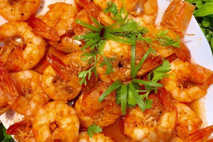 Resultado final de los camarones al coco