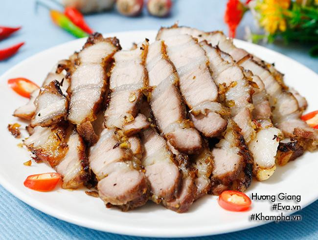 Panceta a la Parrilla con Limoncillo y Chile para Acompañar el Arroz