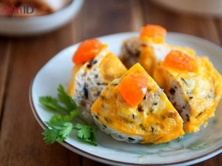 Steamed minced meat with salted egg