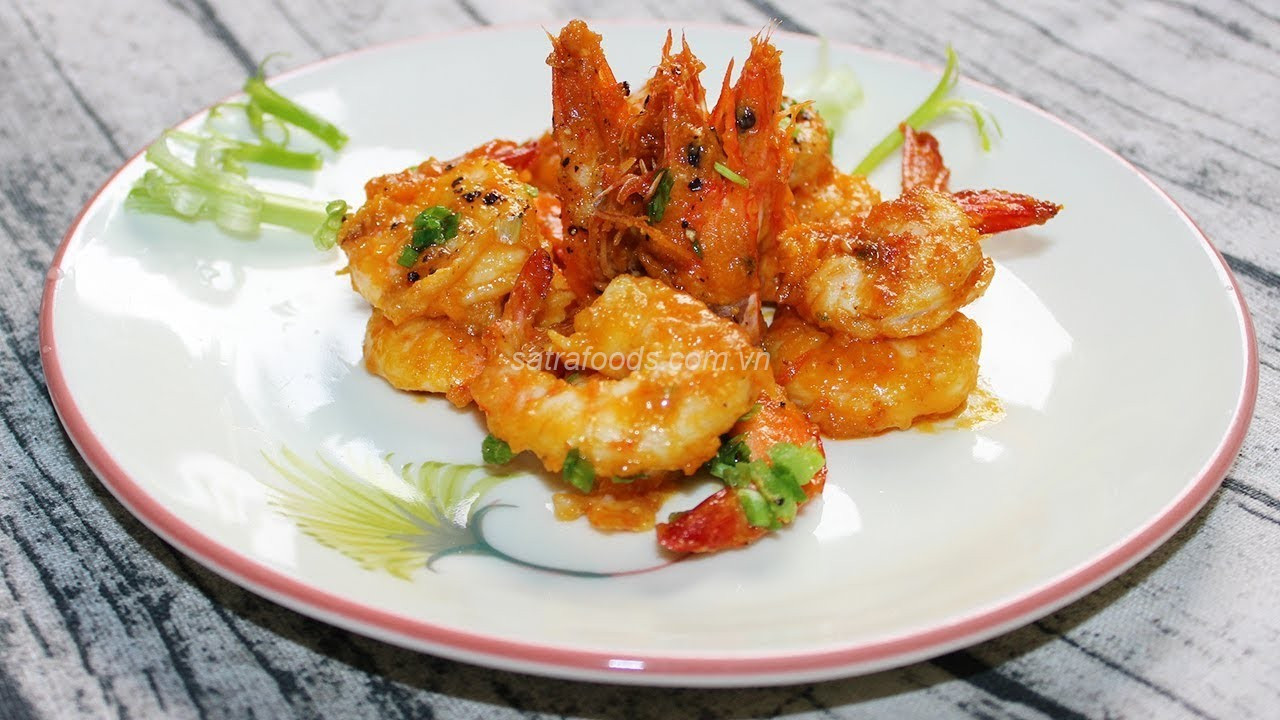 Cách làm tôm kho trứng muối