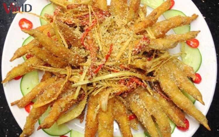 Patas de pollo con sal fritas