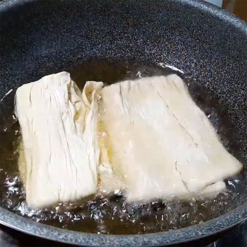 Freír el tofu