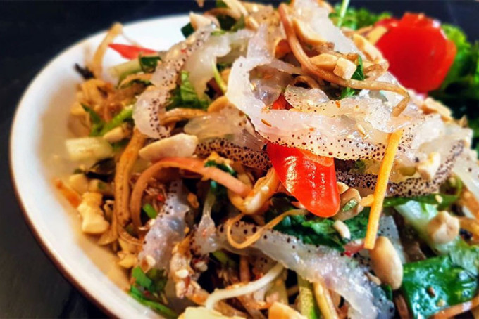 Gỏi rong biển xoài xanh chay
