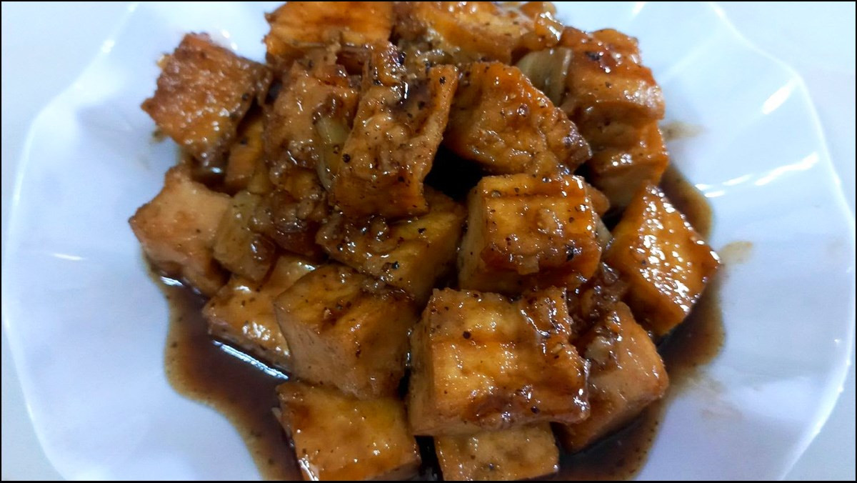 Nguyên liệu làm đậu hũ kho tiêu cay cay