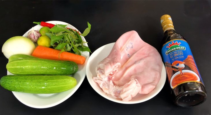 Ingredients for cucumber and pork ear salad