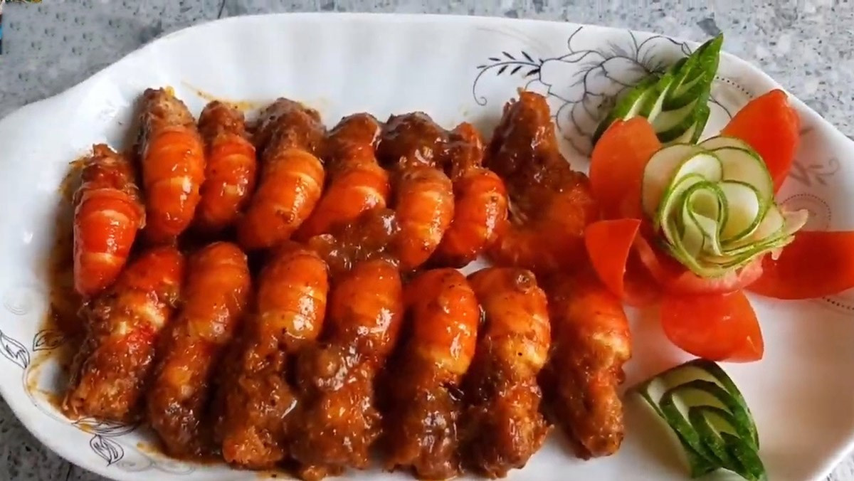 Nguyên liệu làm tôm kho chua ngọt