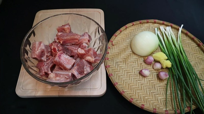 Nguyên liệu sườn non chay kho coca