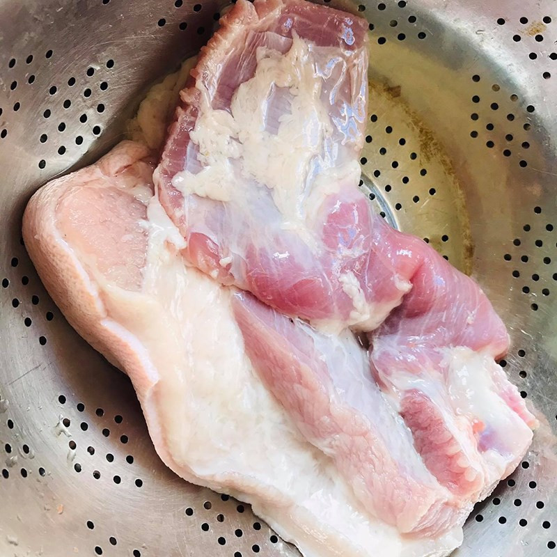 Sơ chế thịt ba chỉ