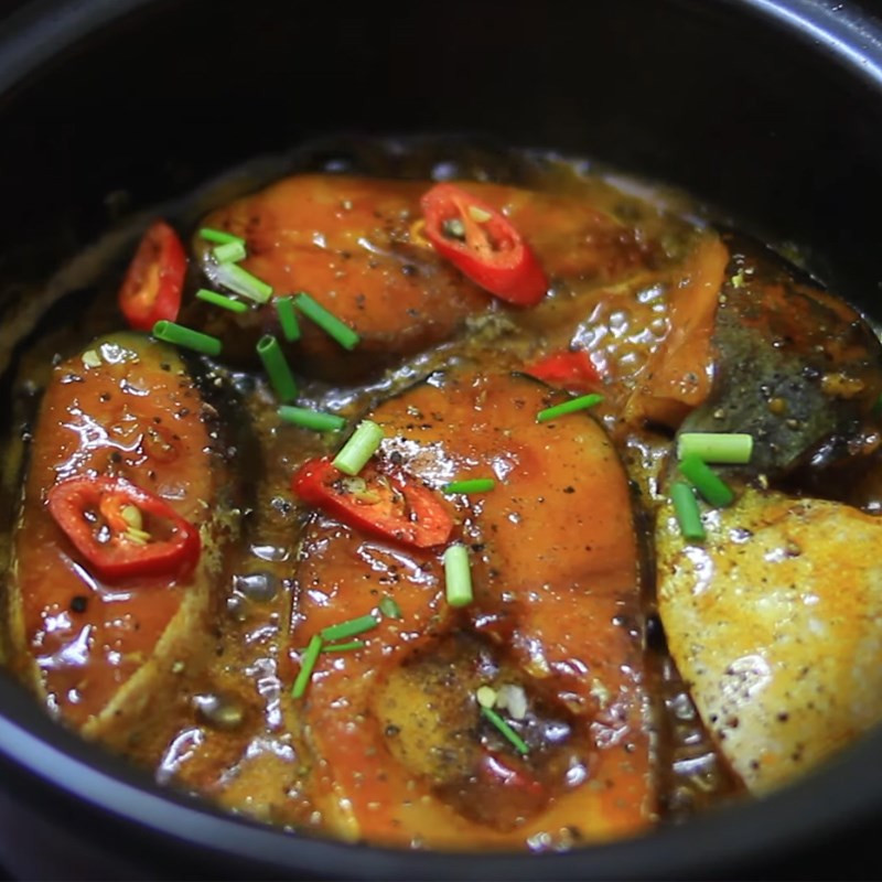 Thành phẩm cá basa kho tiêu