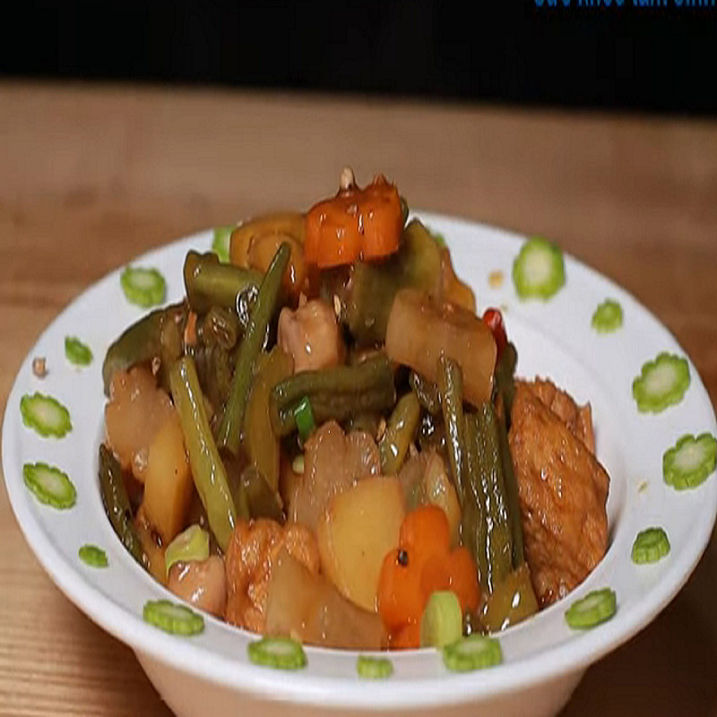 Finished Northern Soy Sauce Braised Vegetables
