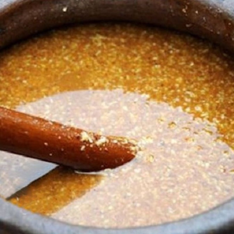 Finished steamed pork with kaffir lime leaves