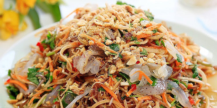 Cách làm gỏi sứa bắp non giòn ngon tại nhà