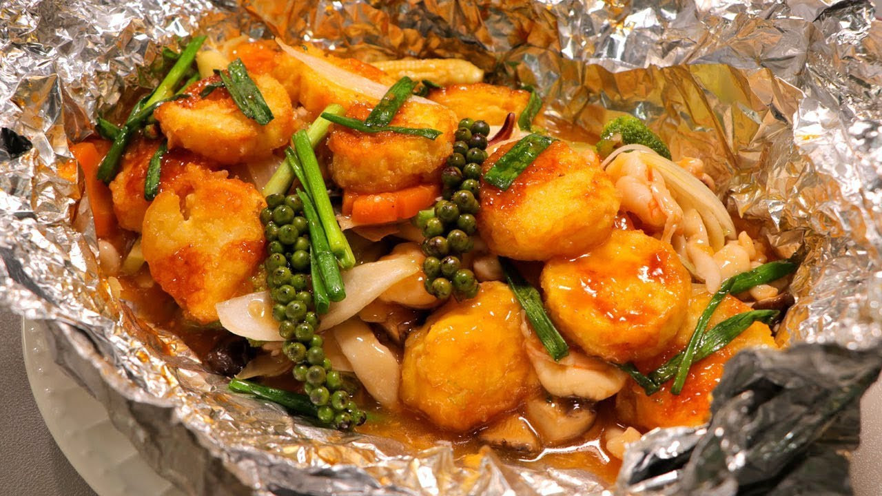 Tofu de huevo al horno en papel de aluminio