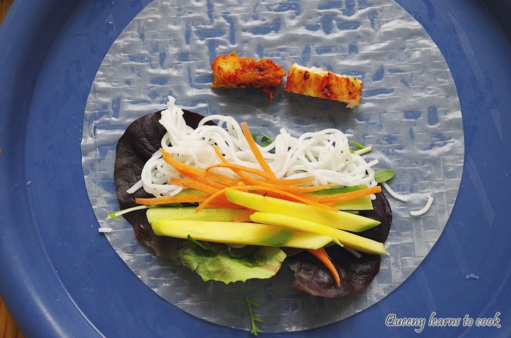 Gỏi cá basa trộn gỏi cuốn bánh tráng