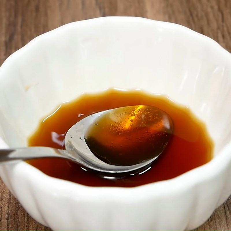 Pha nước chấm ăn kèm gỏi xoài xanh chay