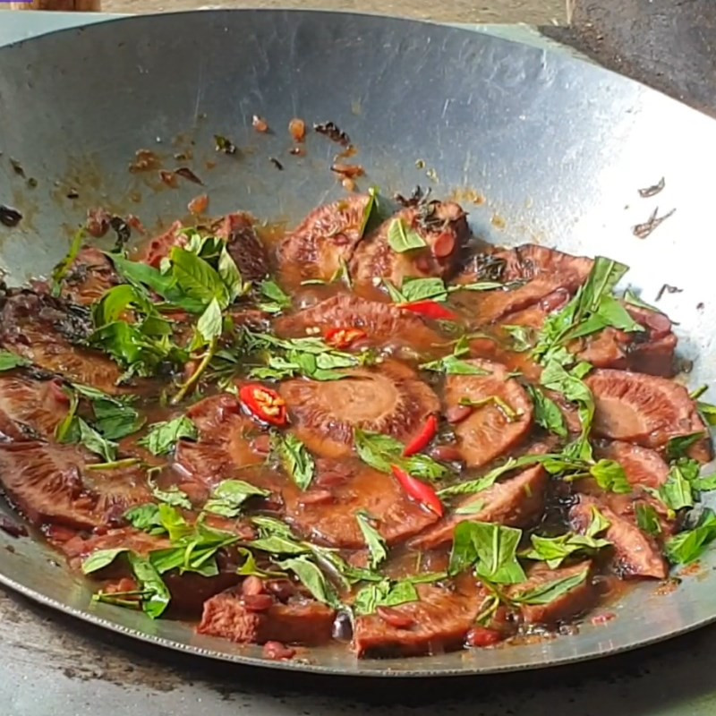 Bước 4 Kho mít và tương bần Mít non kho tương bần