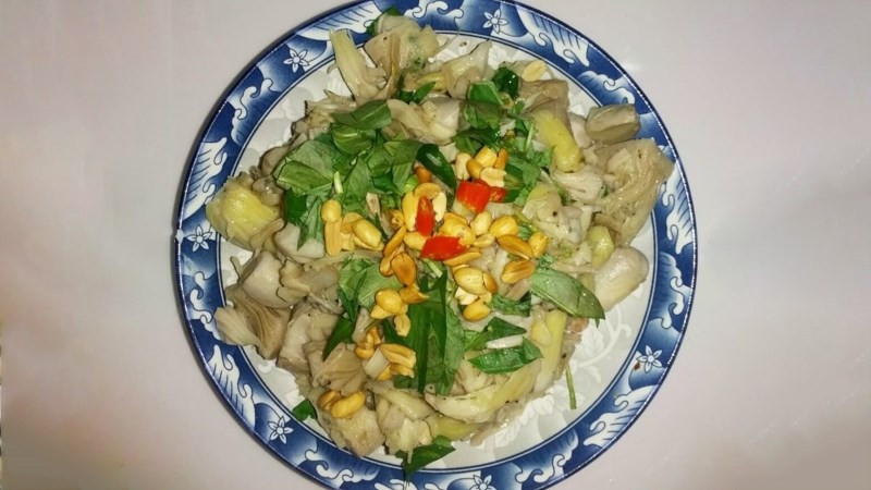 Mít non và cà chua tươi ngon