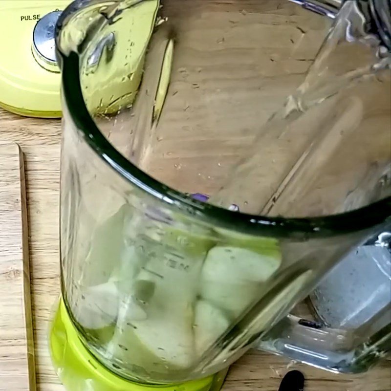 Pha nước sốt gỏi củ sen chay