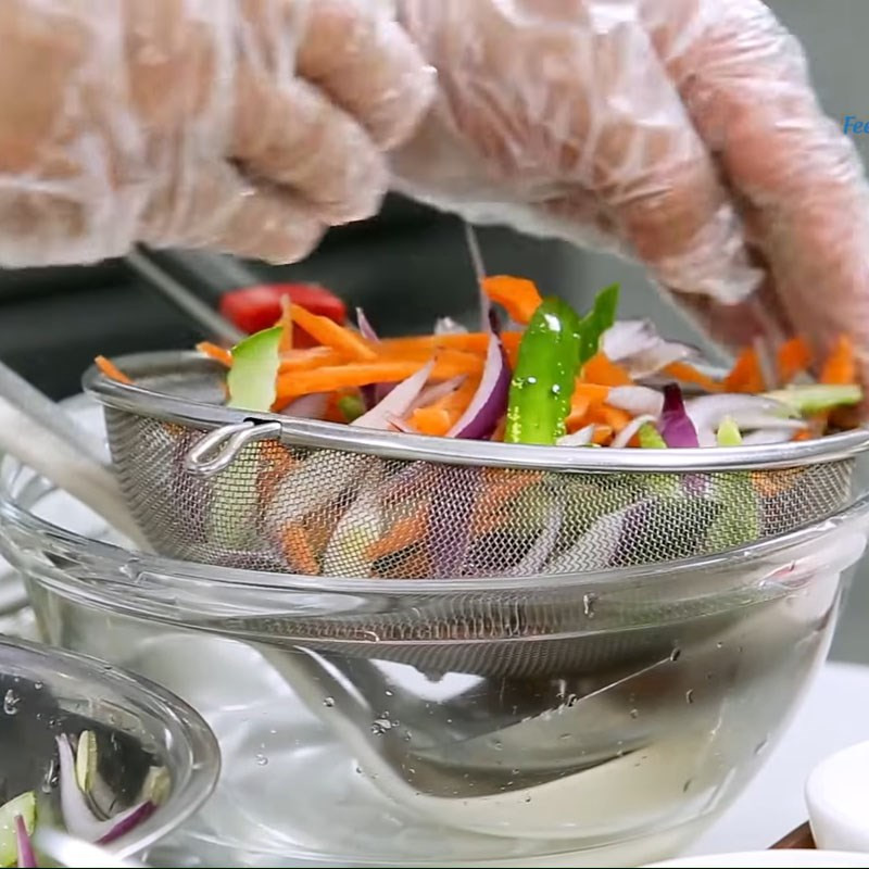 Cà rốt cắt sợi mỏng