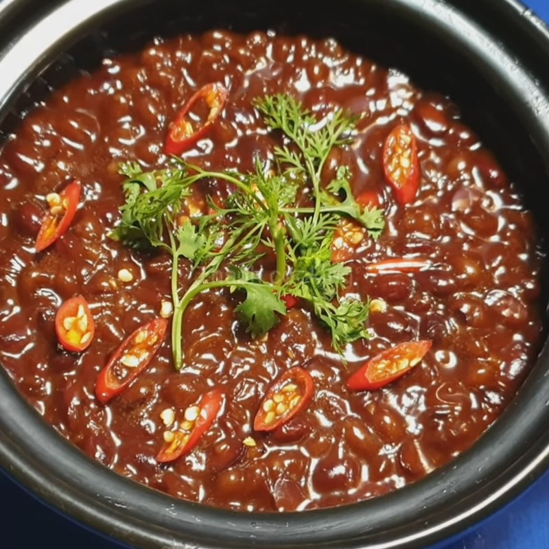 Thành phẩm dừa kho tương hột