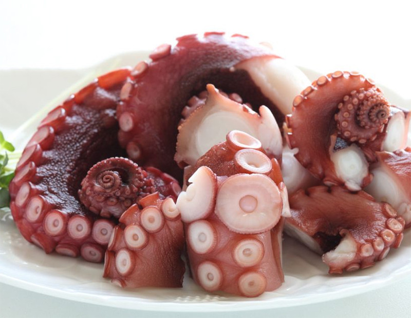 Sử dụng bia để hấp bạch tuộc