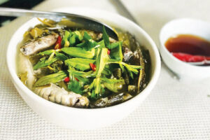Hướng dẫn nấu canh chua cá kèo lá giang thơm ngon