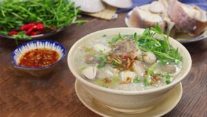 Hướng dẫn nấu cháo cá lóc rau đắng đậm vị miền Tây