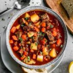 Review goulash: súp hầm bò Hungary đậm vị đặc trưng vùng đồng bằng Trung Âu